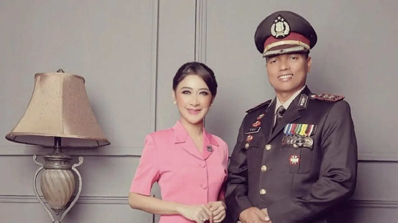 6 Artis Cantik yang Punya Suami Polisi, Harmonis dan Romantis