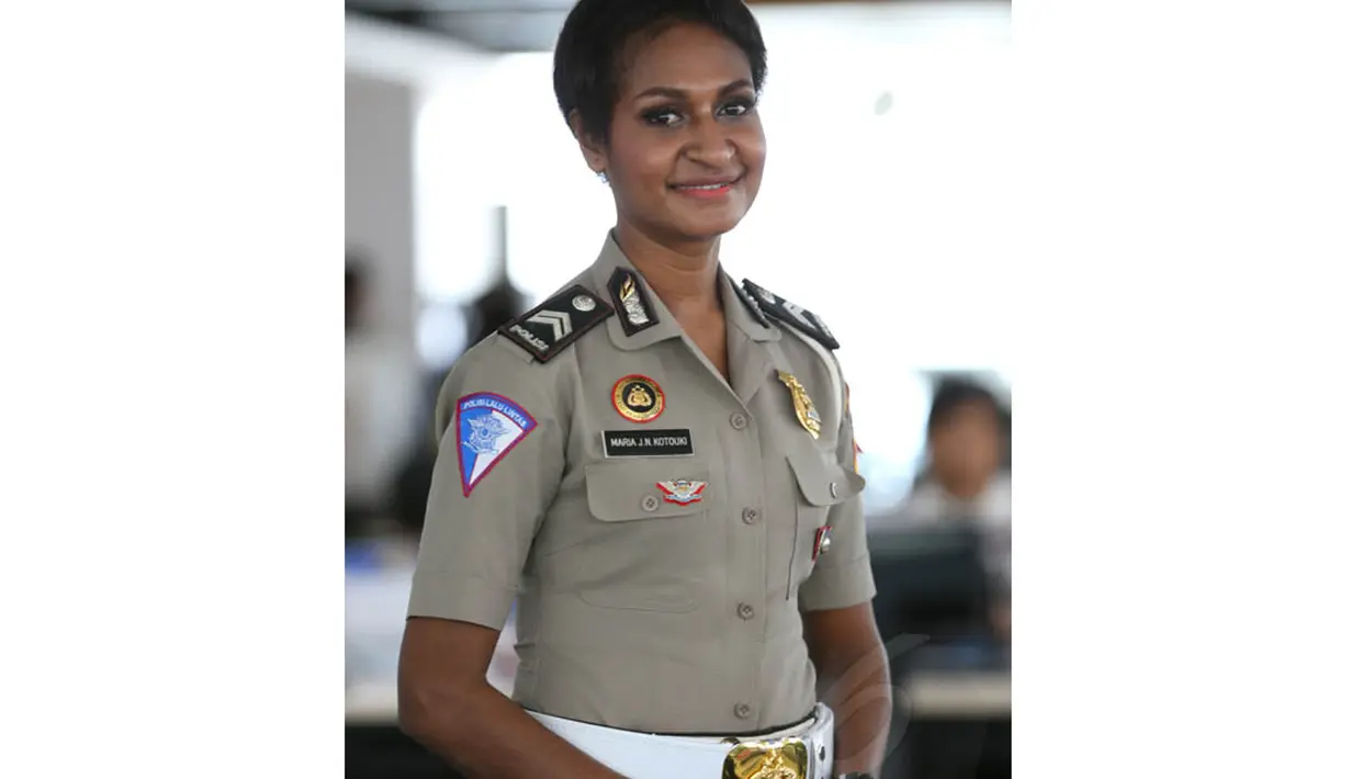 Wanita hitam manis ini berpose usai melakukan wawancara di redaksi Liputan6.com, Jakarta, Kamis (19/6/14). (Liputan6.com/Andrian M. Tunay)