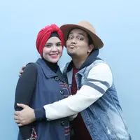 Indra Bekti mengaku kaget dengan kehamilan ketiga istrinya Aldila Jelita. Sebelumnya, pasangan ini telah memiliki dua putri cantik, Dafania Sahira Indrabekti dan Amabell Eleanor. (Galih W. Satria/Bintang.com)