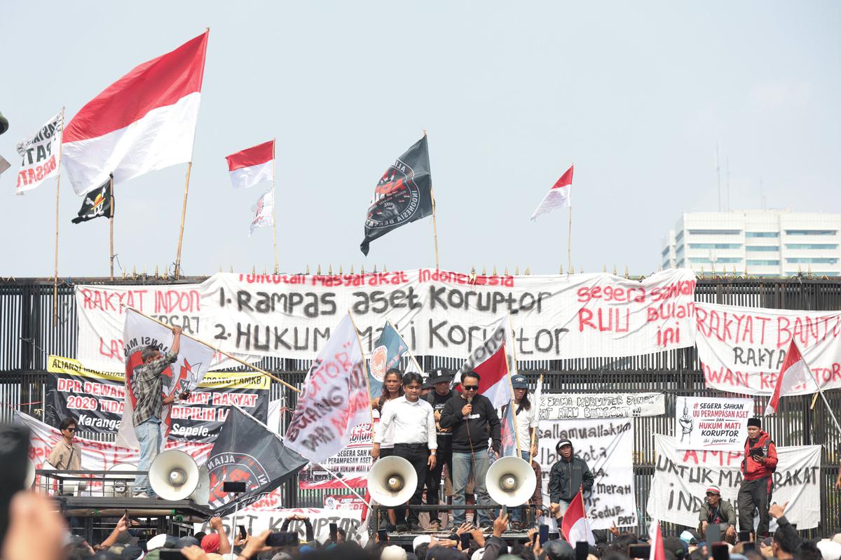 Dari Pati ke Jakarta Warga Serukan Perlawanan terhadap Korupsi
