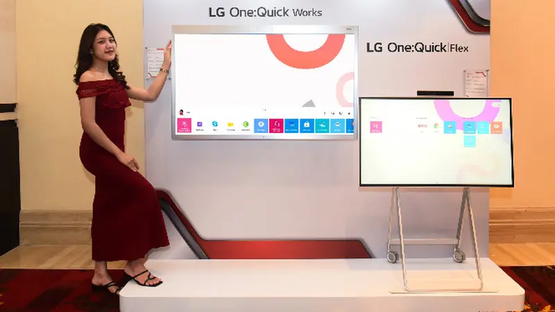 LG memamerkan smart TV untuk kebutuhan pelaku bisnis.