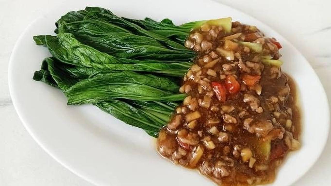 6. Resep Pokcoy Siram Daging