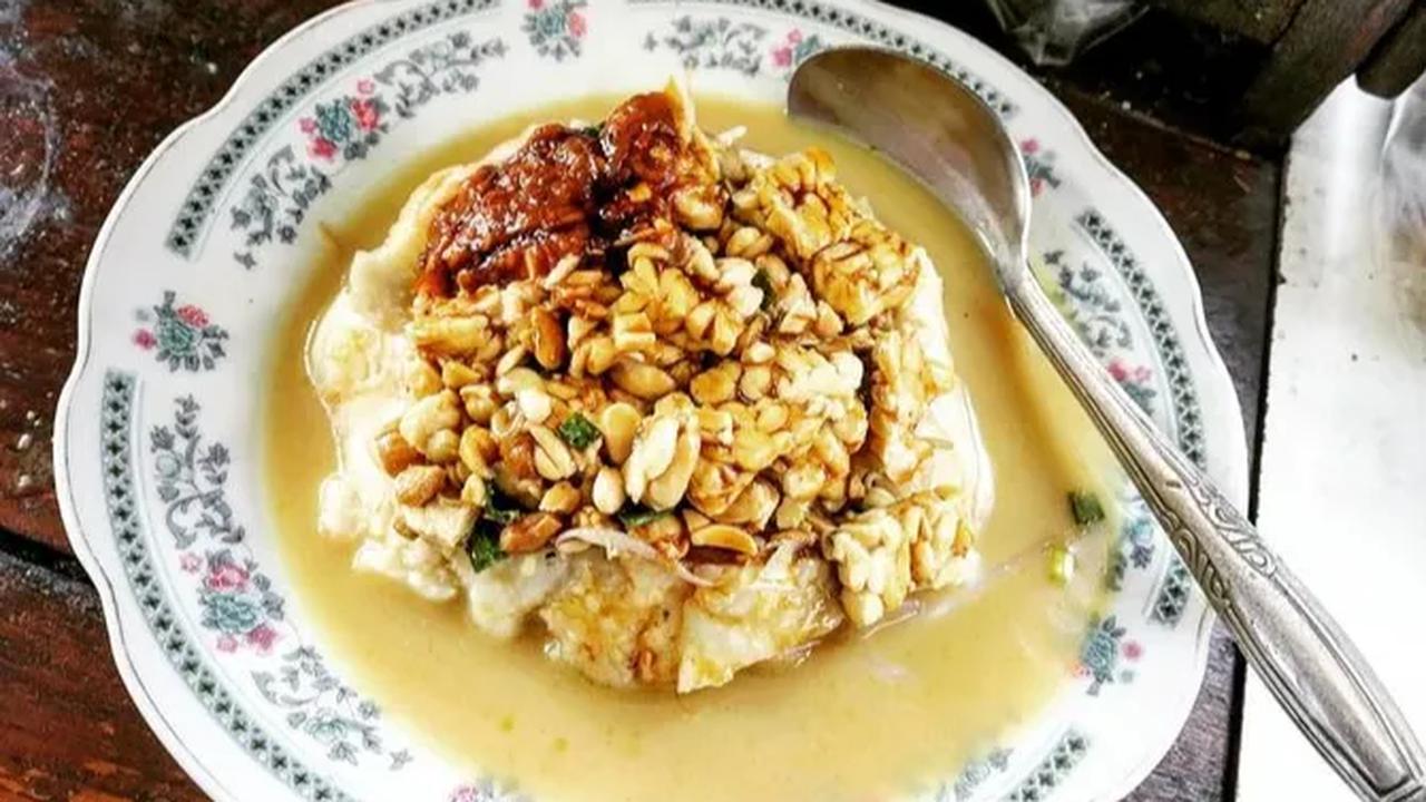 2. Orem-orem Pertukangan, H. M. Sahri<br><br><br><br><br>