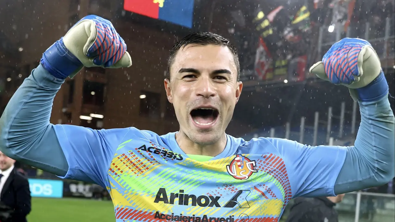 Foto: Comeback dari Cedera, Emil Audero Bawa Cremonese Taklukkan Genoa di Liga Italia