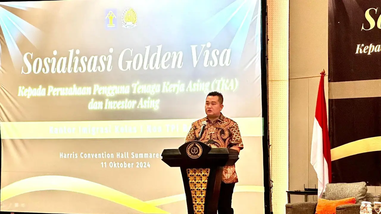 Kantor Imigrasi Kelas I Non TPI Bekasi gelar sosialisasi Golden Visa bagi perusahaan pengguna Tenaga Kerja Asing (TKA) dan investor asing di Harris Convention Hall, Jumat (11/10/2024) (Istimewa)