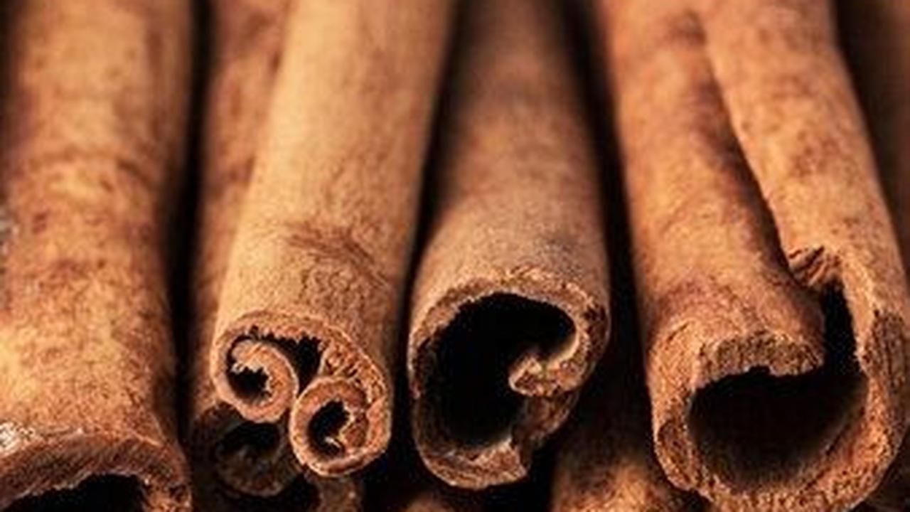 11. Kayu Manis
