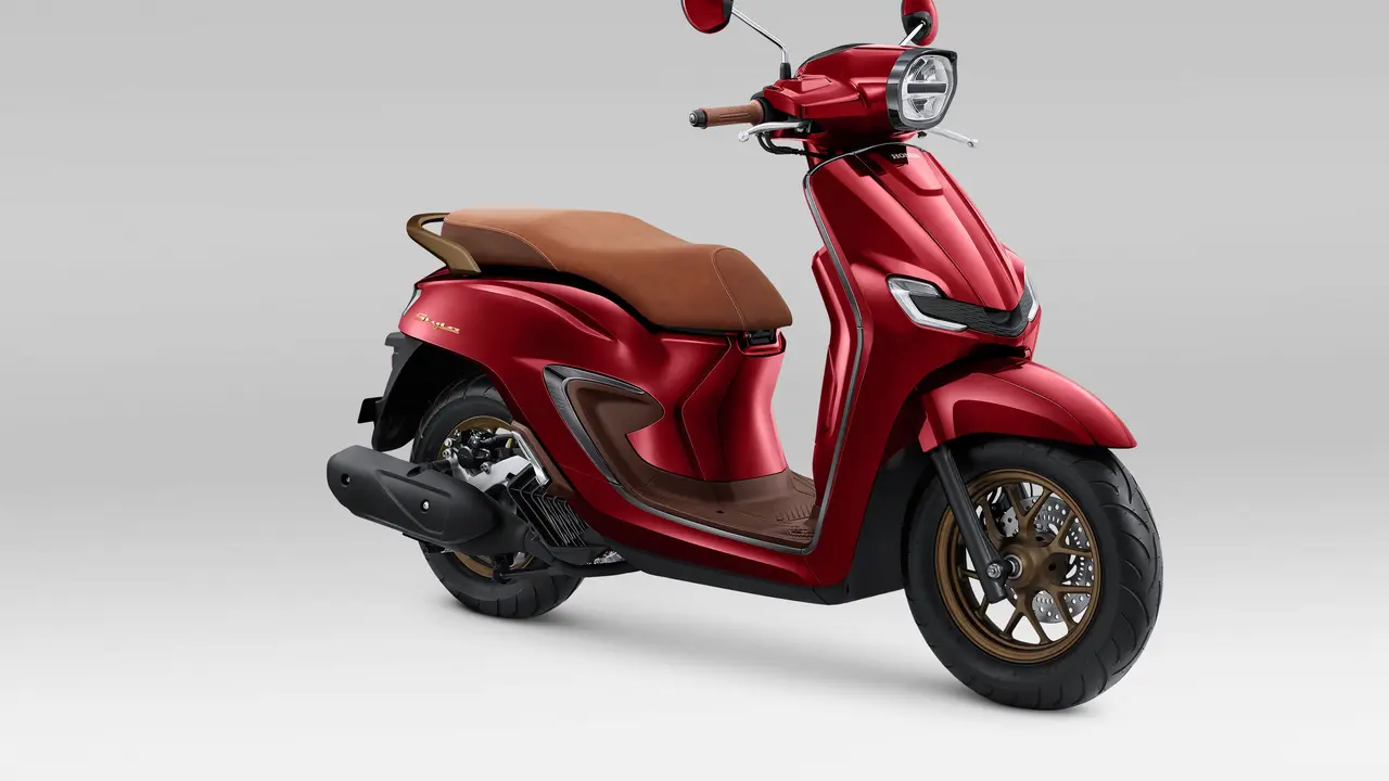 Honda Stylo 160 Baru Dapat Warna Spesial Burgundy (ist)