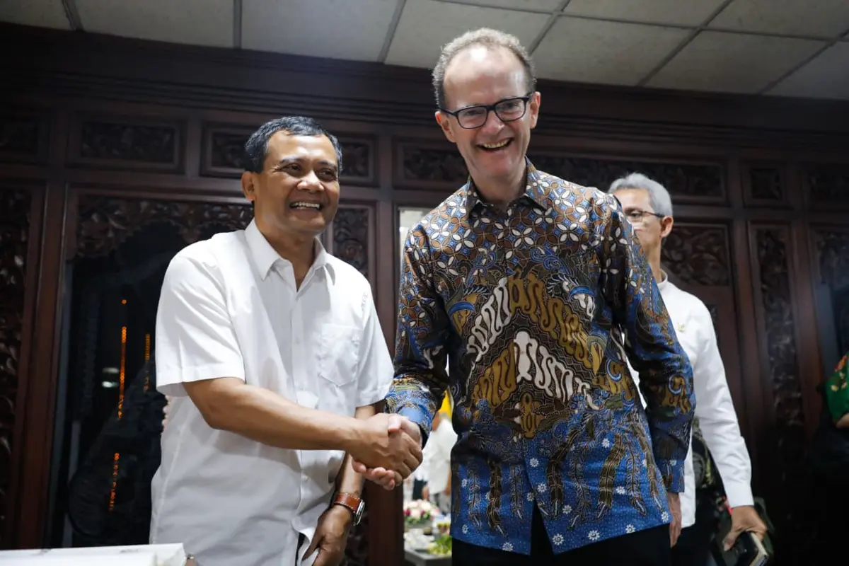 Dubes Inggris Kunjungi Gubernur Jateng Ahmad Luthfi, Bahas Industri Hijau hingga Beasiswa