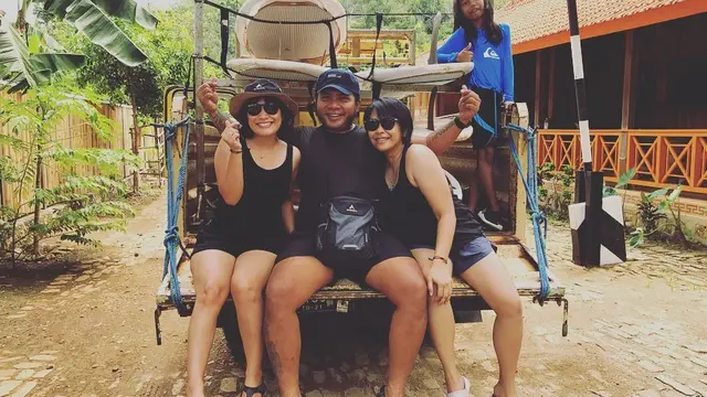 Erix Soekamti dan Kedua Istrinya