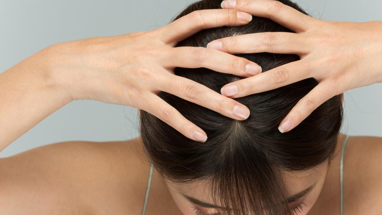 Manfaat Pijat Kulit Kepala untuk Meningkatkan Kesehatan Rambut, Terapkan Sekarang Yuk!