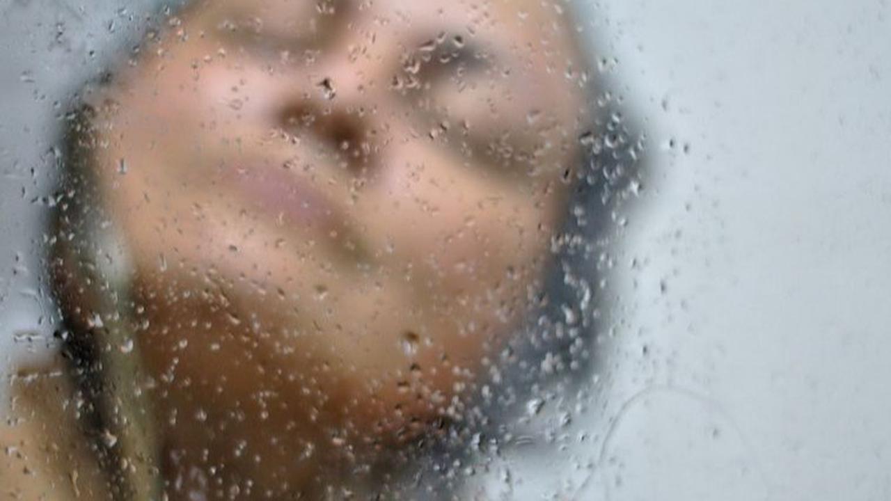 Cara Mudah Mengatasi Stres Hingga Redakan Nyeri Otot, Cukup Mandi Air Hangat