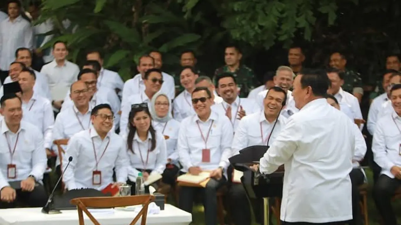 Menteri Koordinator Bidang Pemberdayaan Masyarakat, Muhaimin Iskandar alias Cak Imin mengungkapkan bahwa Presiden Prabowo Subianto rupanya sosok yang humoris.
