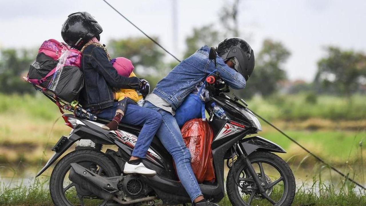 Akibatnya, terjadi infeksi di dalam saluran kemih.
