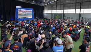 Keseruan acara nonton bareng (nobar) Japanese Grand Prix 2026  di Kemang Cage Café, Jakarta. (ist)