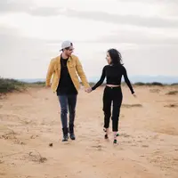 Ilustrasi relationship. (Foto: unsplash.com/Gul Kurtaran)