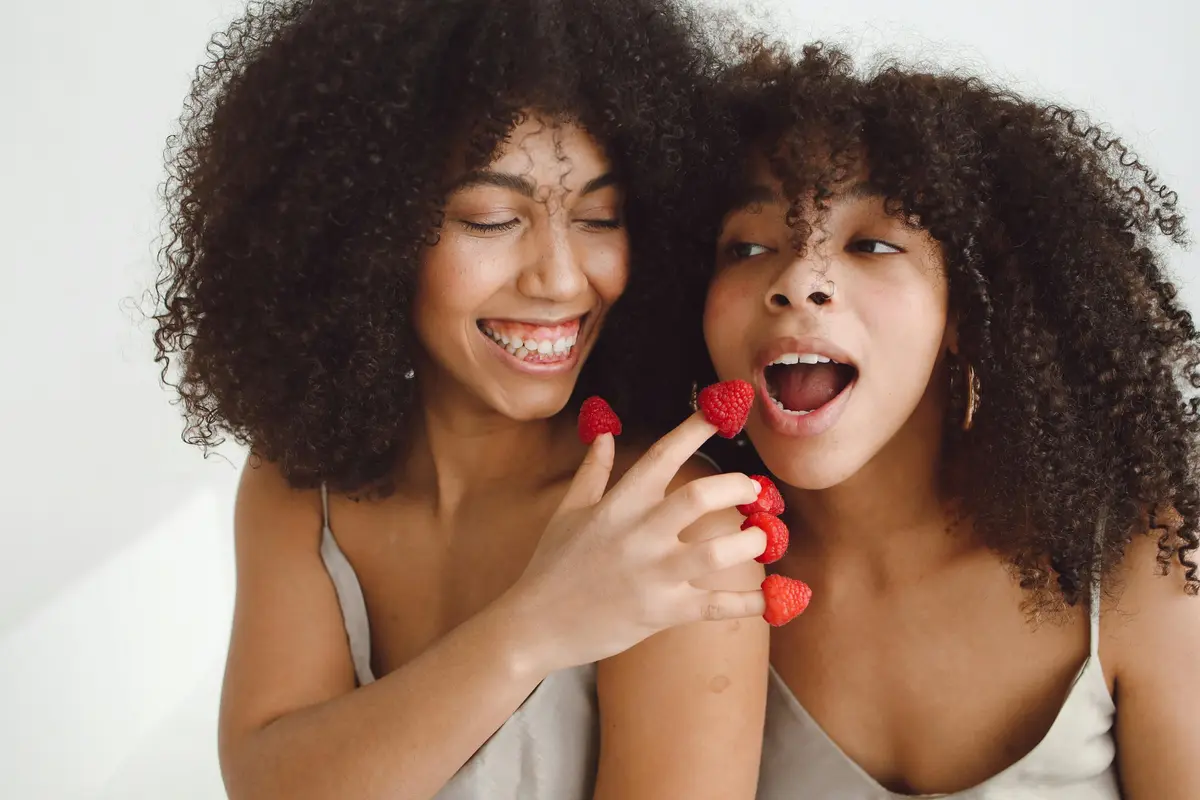 Buah-Buahan yang Bisa Membantu Perawatan Skin Barrier Wajah