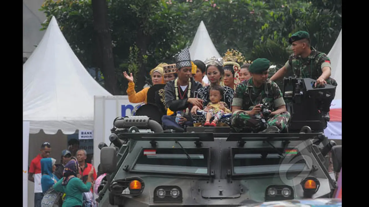 5.115 Pasangan Ikuti Nikah Massal di Istora Senayan