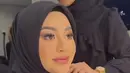 Dalam kesempatan yang sama, Atta dan Aurel juga sengaja menghadirkan Ameena di penghujung acara. Pesona Aurel Hermansyah pancarkan aura cantik dan elegan. (Liputan6.com/IG/aurelie.hermansyah)