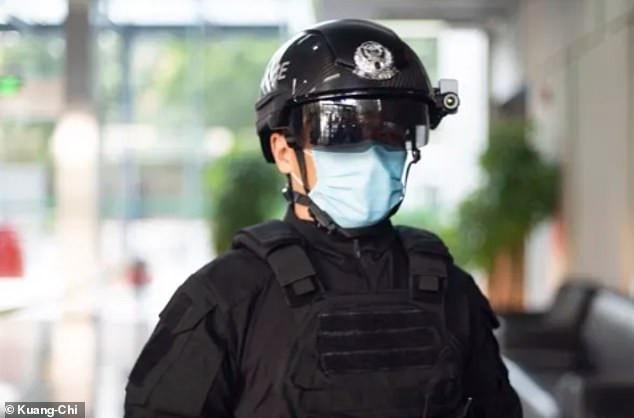 Smart Helm (Kuang-Chi via Dailymail.co.uk)