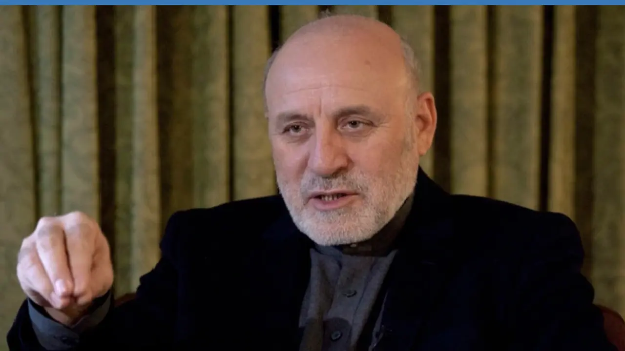 Utusan khusus presiden Afghanistan untuk Pakistan, Mohammad Omer Daudzai. (AP)