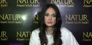 Luna Maya tidak merasa khawatir dengan kejadian Amokrane Sabet di Bali. Tetapi Luna agak keberatan saat Amokrane ditembak mati di depan warga. Luna takut, ada anak kecil yang melihat dan membuatnya jadi trauma.