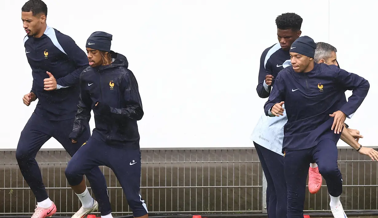 Pertemuan terakhir Prancis dan Belgia terjadi di semifinal UEFA Nations League pada Oktober 2021. Saat itu, Prancis menang 3-2. (FRANCK FIFE/AFP)