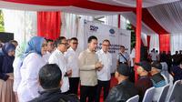 Wakil Presiden Gibran Rakabuming Raka. PT Pos Indonesia (Persero) atau PosIND, kembali melaksanakan amanah pemerintah untuk menyalurkan Bantuan Subsidi Upah (BSU) 2025. Kali ini, penyaluran dilakukan di Tangerang, Provinsi Banten, Rabu (16/7/2025).