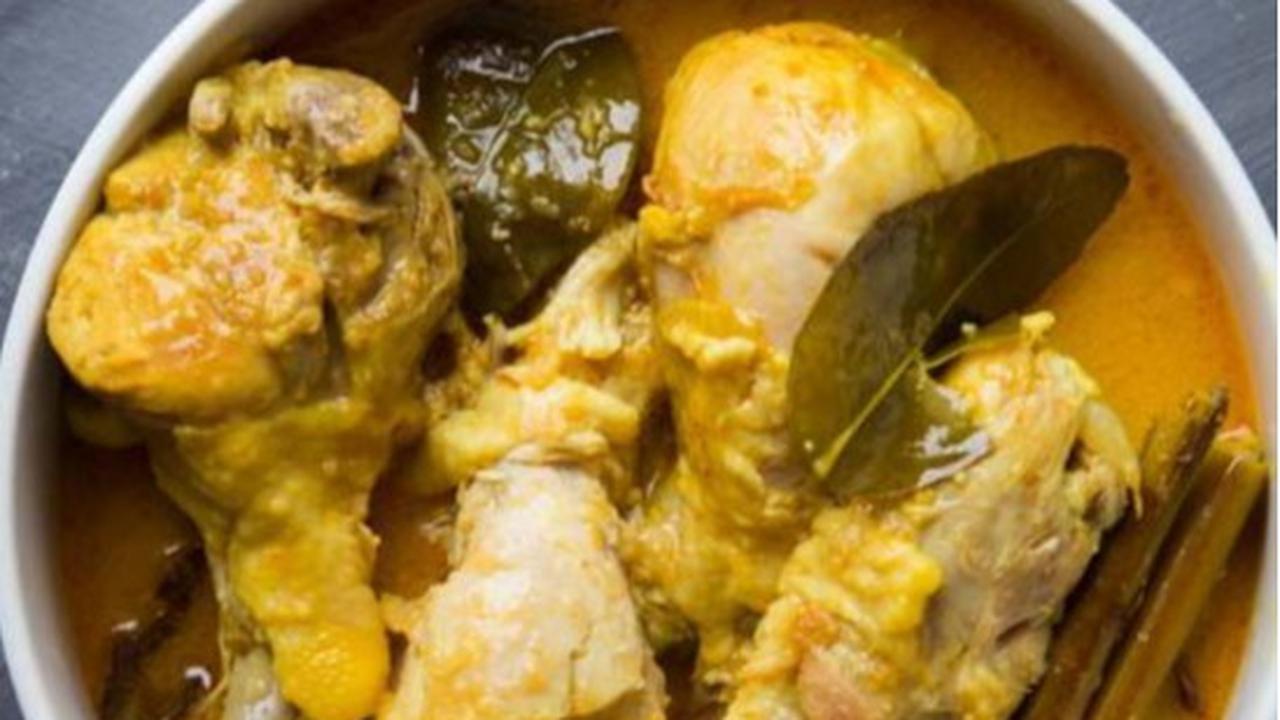 Tanpa Perlu Santan, Begini Cara Alternatif Masak Opor Ayam yang Gurih dan Kental