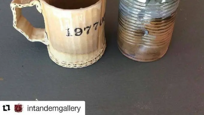 [Bintang] Percayalah, 10 Kaleng dan Kardus Ini adalah Keramik Sungguhan!