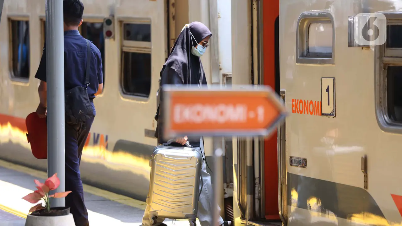 23.419 Pemudik Tinggalkan Jakarta Melalui Stasiun Pasar Senen