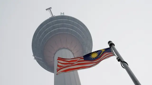 Hutan Indonesia Terbakar, Kabut Asap Selimuti Malaysia dan Singapura