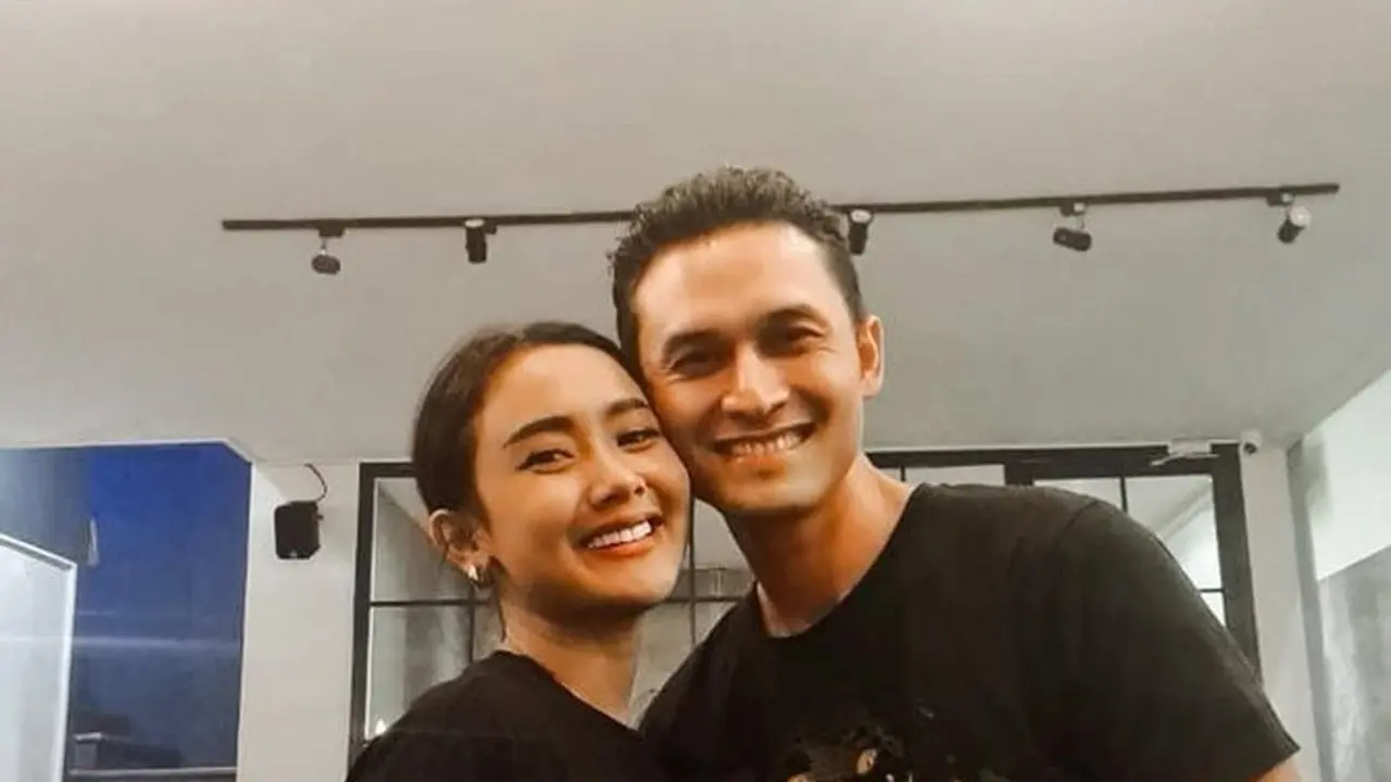 Cita Citata mesra dengan Indra Bruggman