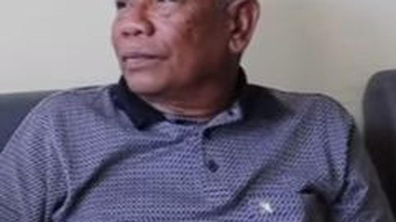 Meski seorang pengusaha sukses, Mbah Trimo dikenal selalu tampil dan hidup sederhana. <br><br>Dia bahkan sering mengisi waktunya dengan menjadi marbot masjid.