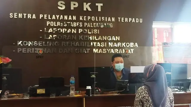 Pengendara Sepeda Motor Dijambret di Siang Hari di Depan Mapolrestabes Palembang