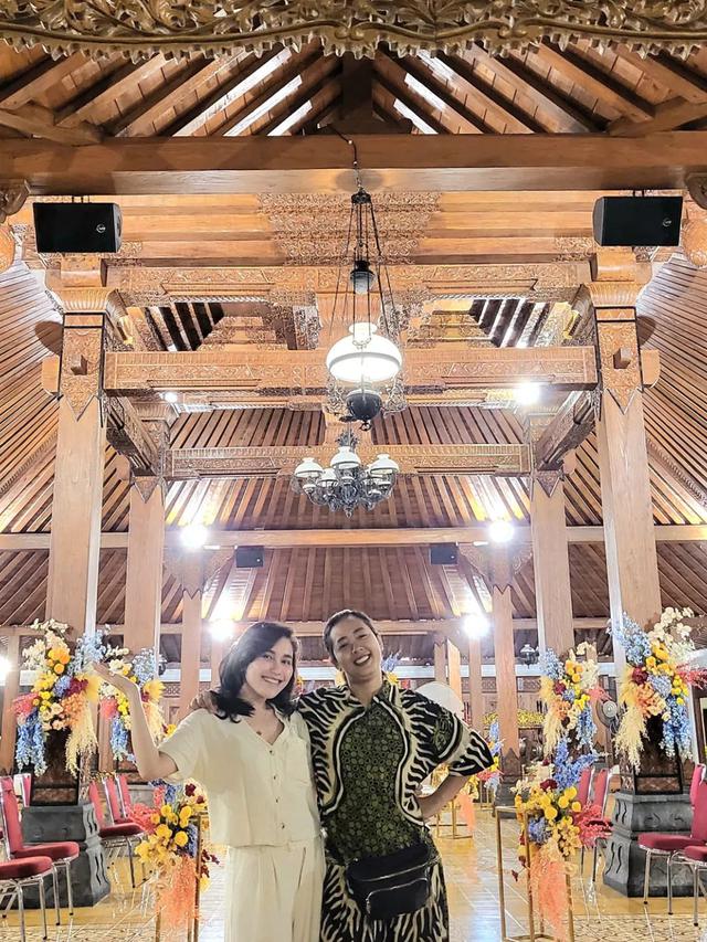 Kumpul Bareng Soimah, Ini 6 Momen Liburan Ayu Ting Ting ke Yogyakarta