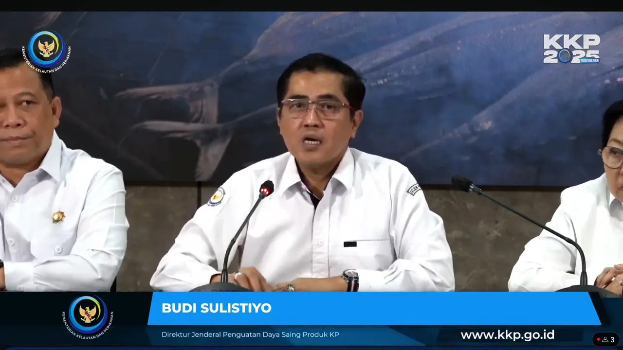 Direktur Jenderal Penguatan Daya Saing Produk Kelautan dan Perikanan Kementerian Kelautan dan Perikanan (KKP), Budi Sulistiyo saat konferensi pers, Rabu (5/3/2025). (Foto: Liputan6.com/Tira Santia)