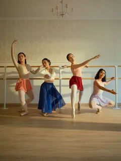 Keseruan ballet di Plié Studios./copyright istimewa