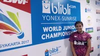 Tunggal putri Indonesia, Gregoria Mariska Tunjung, memastikan kemenangan Tim Garuda Muda atas Brasil pada laga pertama babak penyisihan Grup H1 Kejuaraan Dunia Junior 2017 di Yogyakarta, Senin (9/10/2017). (Bola.com/Twitter/INABadminton)