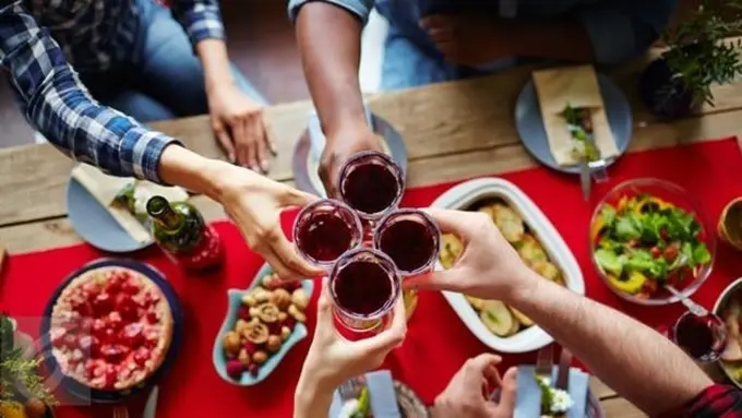 Ingin Gigi Tetap Putih? Hindari Konsumsi Makanan Berikut