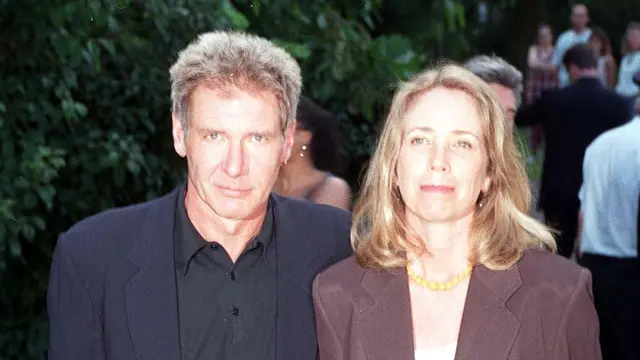[Bintang] Harrison Ford dan Melissa Mathison