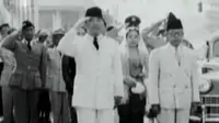 Peran dua bapak bangsa dalam kemerdekaan RI, Soekarno-Hatta. Dwi Tunggal ini menjadi teladan meskipun kerap berselisih paham.