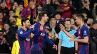 Barcelona setidaknya harus menyapu bersih tiga laga ke depan di jadwal Liga Spanyol (PAU BARRENA / AFP)