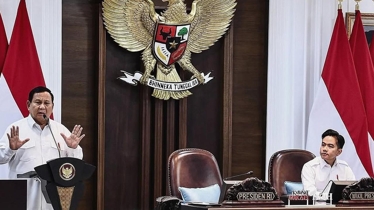 VIDEO: Hangat Canda Prabowo ke Wartawan Depan Gibran Singgung Era Jokowi