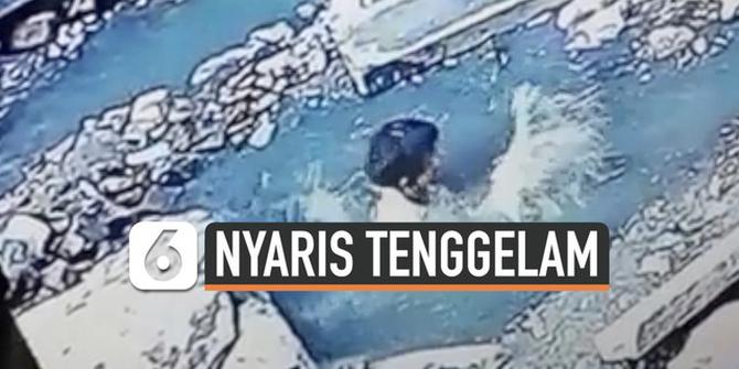 VIDEO: Balita Nyaris Tenggelam di Lubang Sedalam 2 Meter