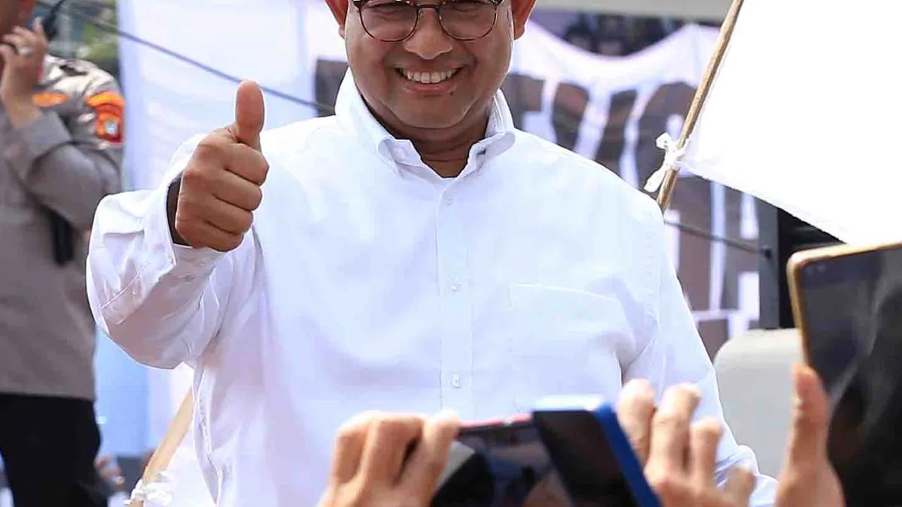 Reaksi Santai Anies soal Khofifah Bantu Prabowo-Gibran di Jatim