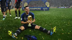 Florian Thauvin. Gelandang Timnas Prancis yang kini dikontrak klub Tigres Meksiko telah memperkuat dua klub elit, Newcastle United dan Marseille belum sekalipun meraih gelar. Bersama Timnas Prancis ia justru telah meraih trofi Piala Dunia U-20 tahun 2013 dan trofi Piala Dunia 2018. (AFP/Franck Fife)
