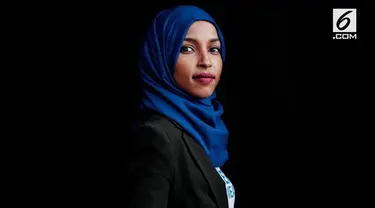 Ilhan Omar berhasil terpilih menjadi senator AS setelah memenangkan pemilihan di Minnesota. Omar adalah perempuan berhijab pertama yang masuk ke Senat AS.