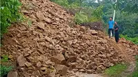 Longsor melanda sejumlah daerah di Kabupaten Solok Sumatera Barat. (Liputan6.com/ Novia Harlina)