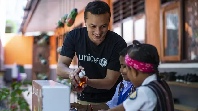 Artis Jadi Aktivis Lingkungan