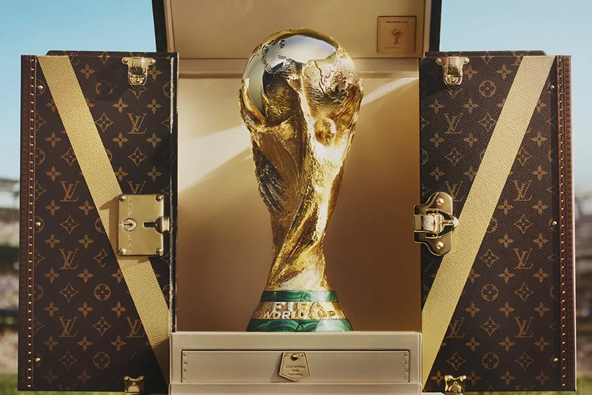 Louis Vuitton Hadirkan Trophy Trunk FIFA World Cup 2026, Simbol Kemenangan dengan Sentuhan Artisan Prancis